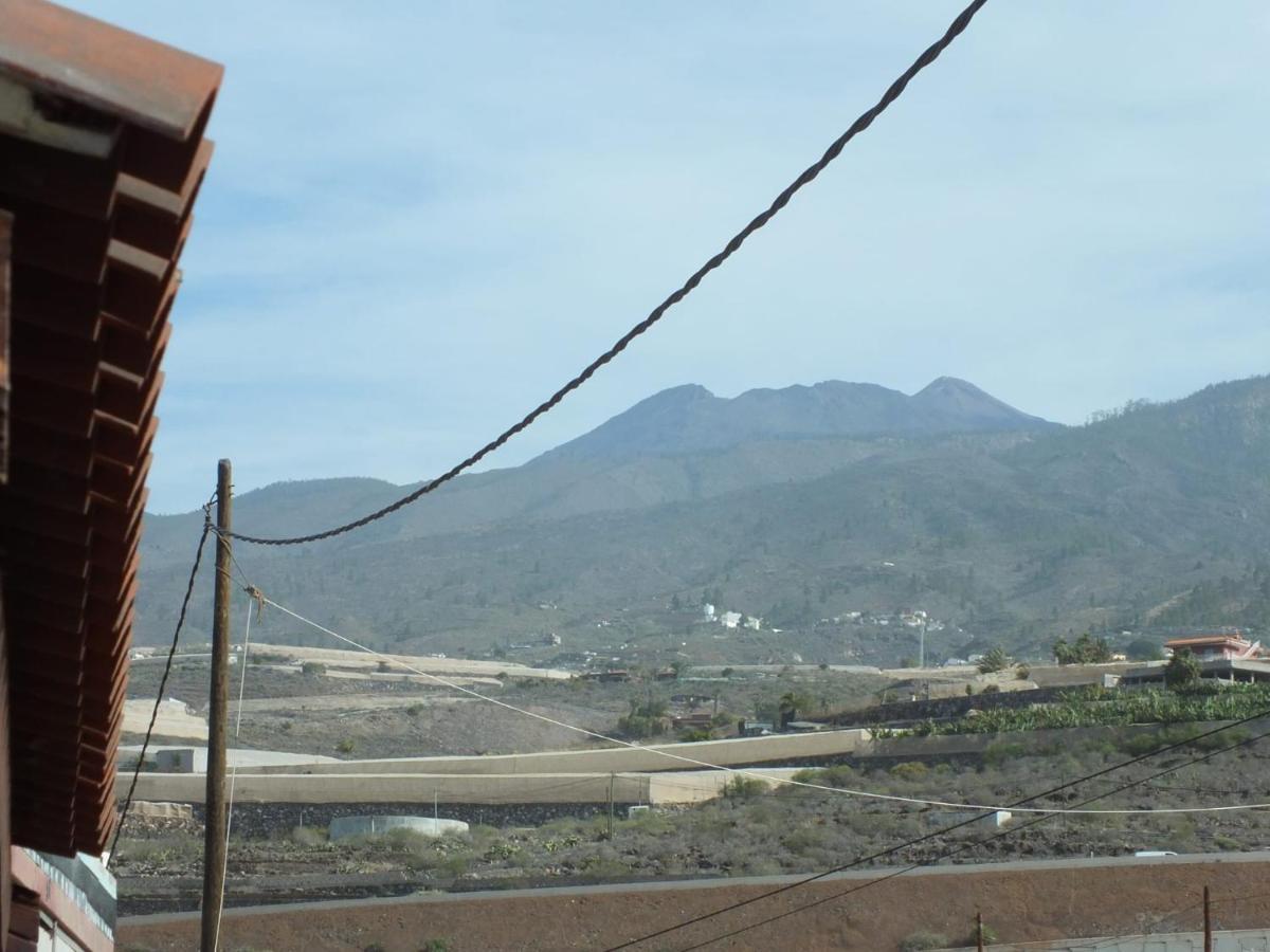 La * Guia de Isora (Tenerife)